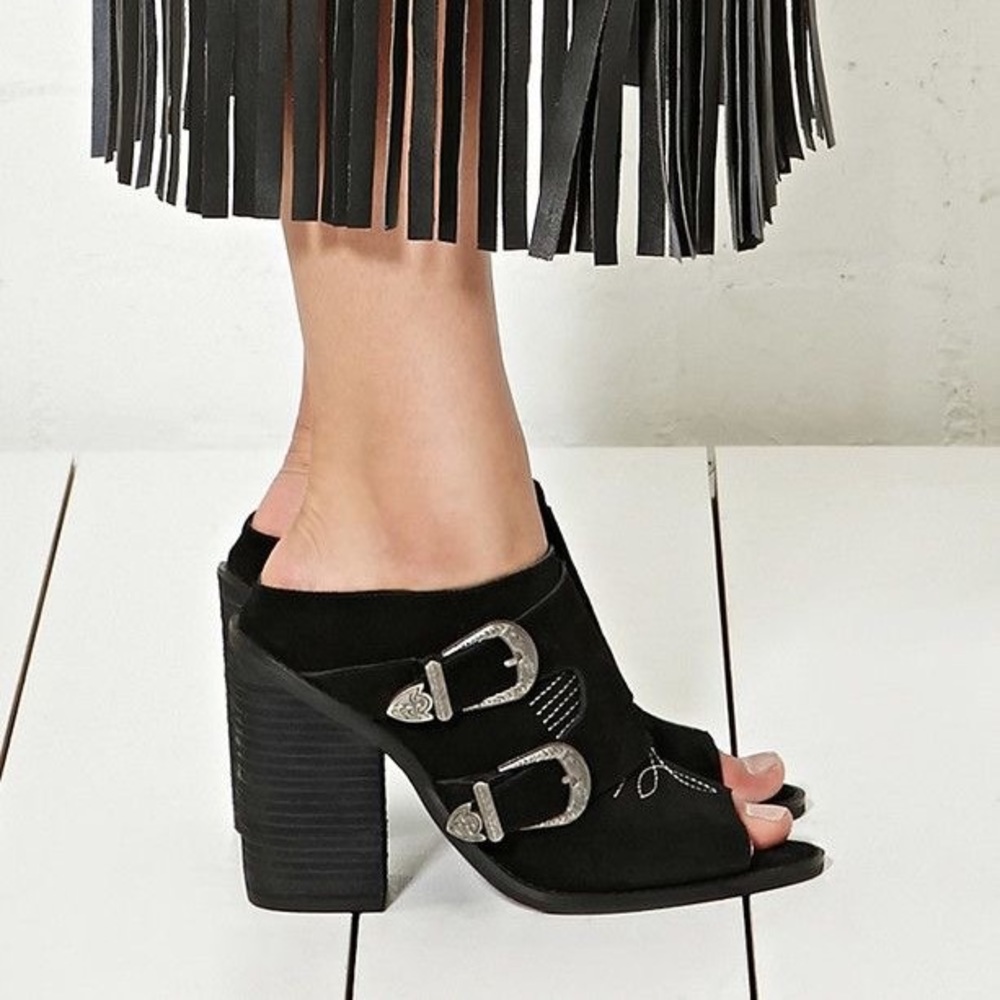 Nightwalker Blind buckle mules in black suede, size 36